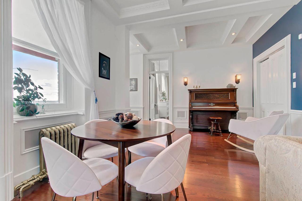 La Demeure Du Capitaine Bed & Breakfast Neuville Bagian luar foto