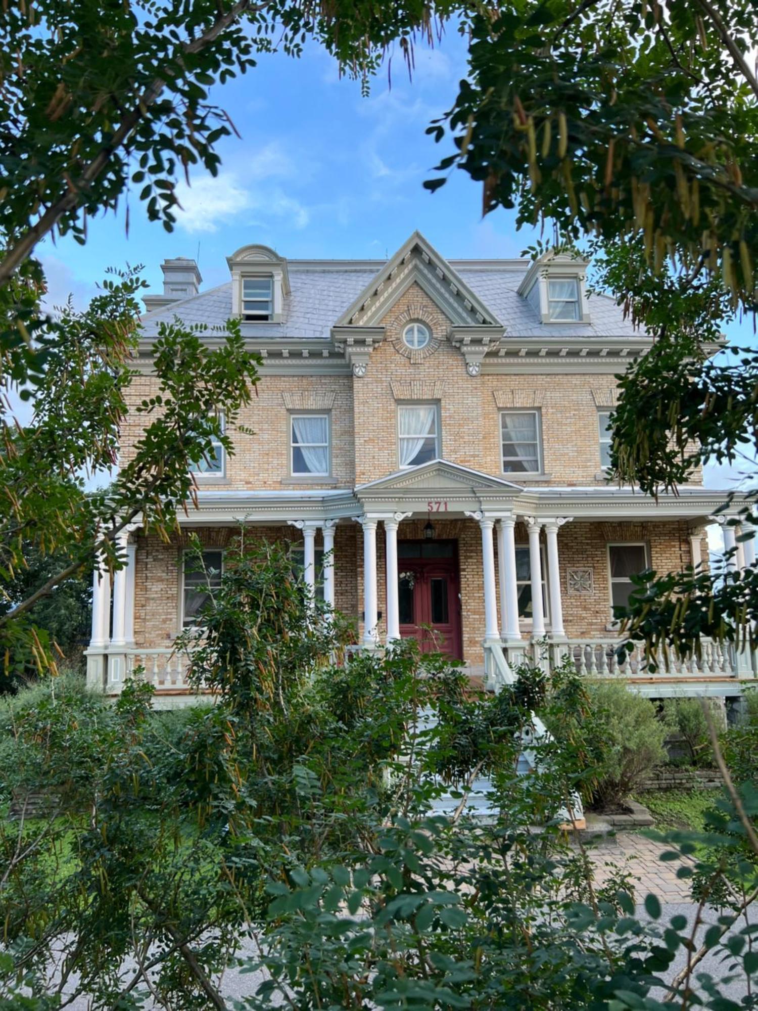 La Demeure Du Capitaine Bed & Breakfast Neuville Bagian luar foto