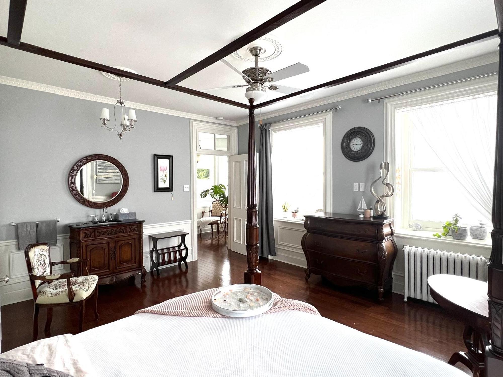 La Demeure Du Capitaine Bed & Breakfast Neuville Ruang foto